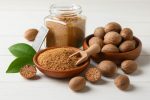 Nucșoara întreagă 100g